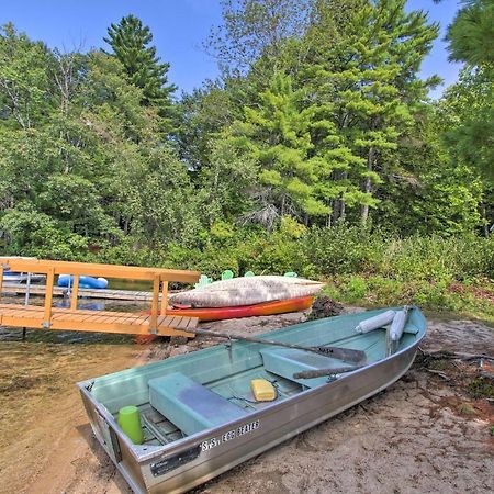 Villa Panther Pond Cabin With 200 Ft Sand Beach And Dock! à Raymond Extérieur photo